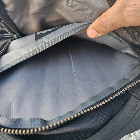 The North Face Backpack Black Flexvett Bag Laptop Compatible Bag - Picture 11 of 12